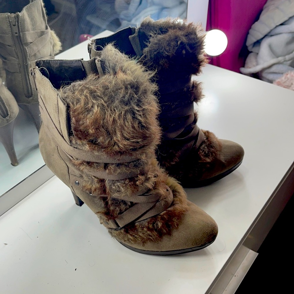 ELLE- furry bootie stiletto